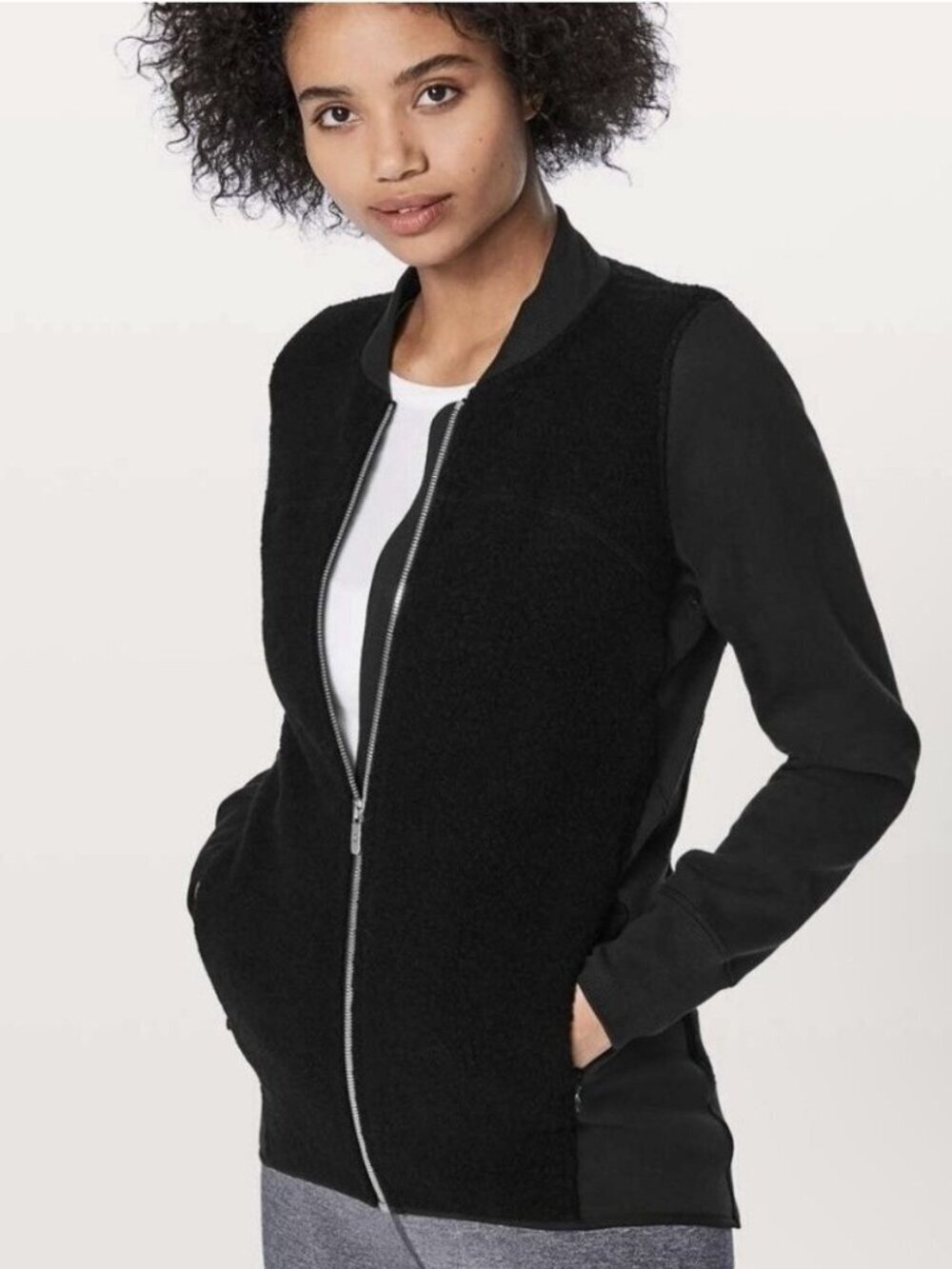 LULULEMON Women’s Black Stand Out Sherpa Full Zip Long Sleeve Jacket Size 6